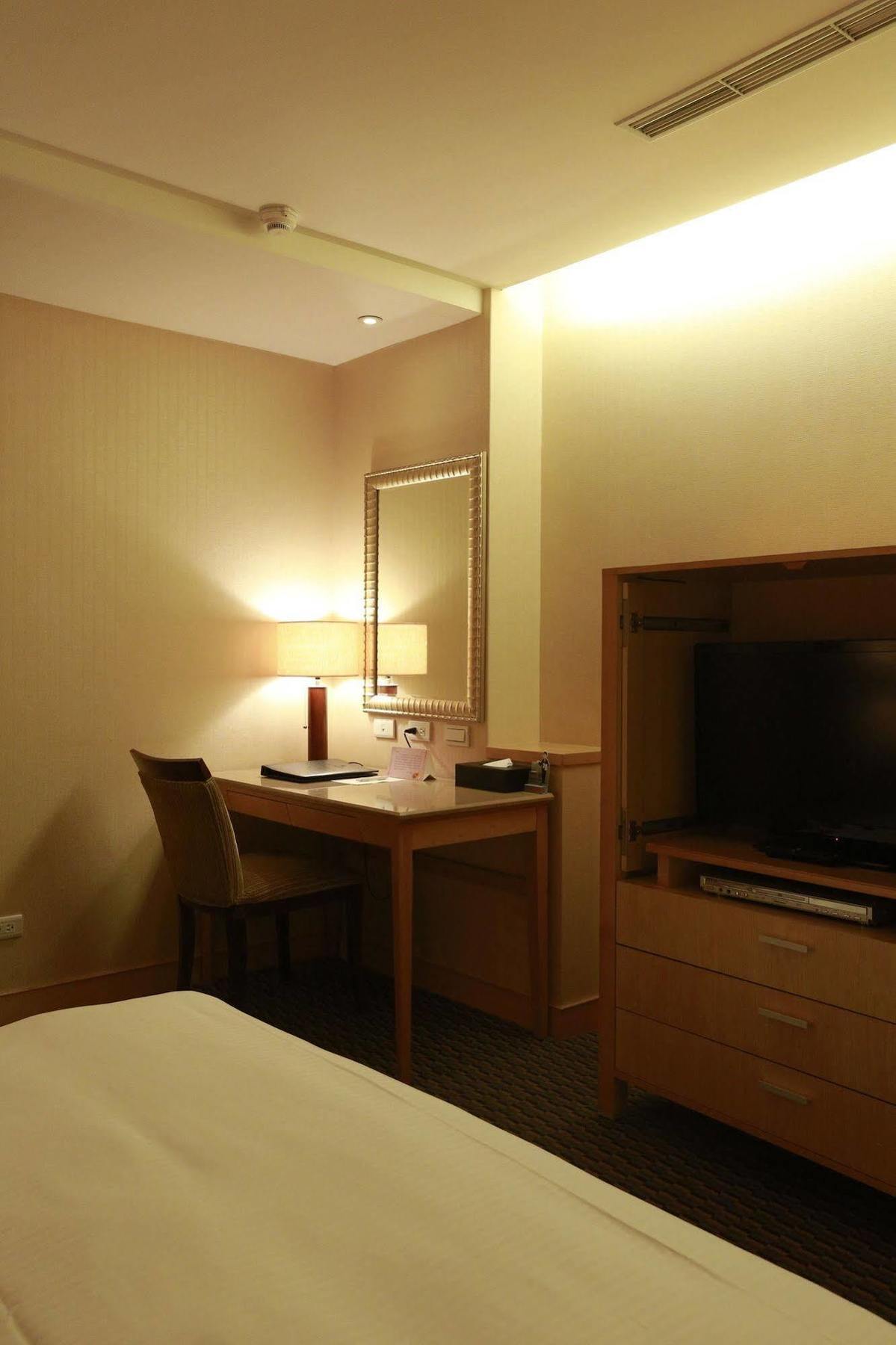 Jingan Classic Inn Zhonghe  Extérieur photo